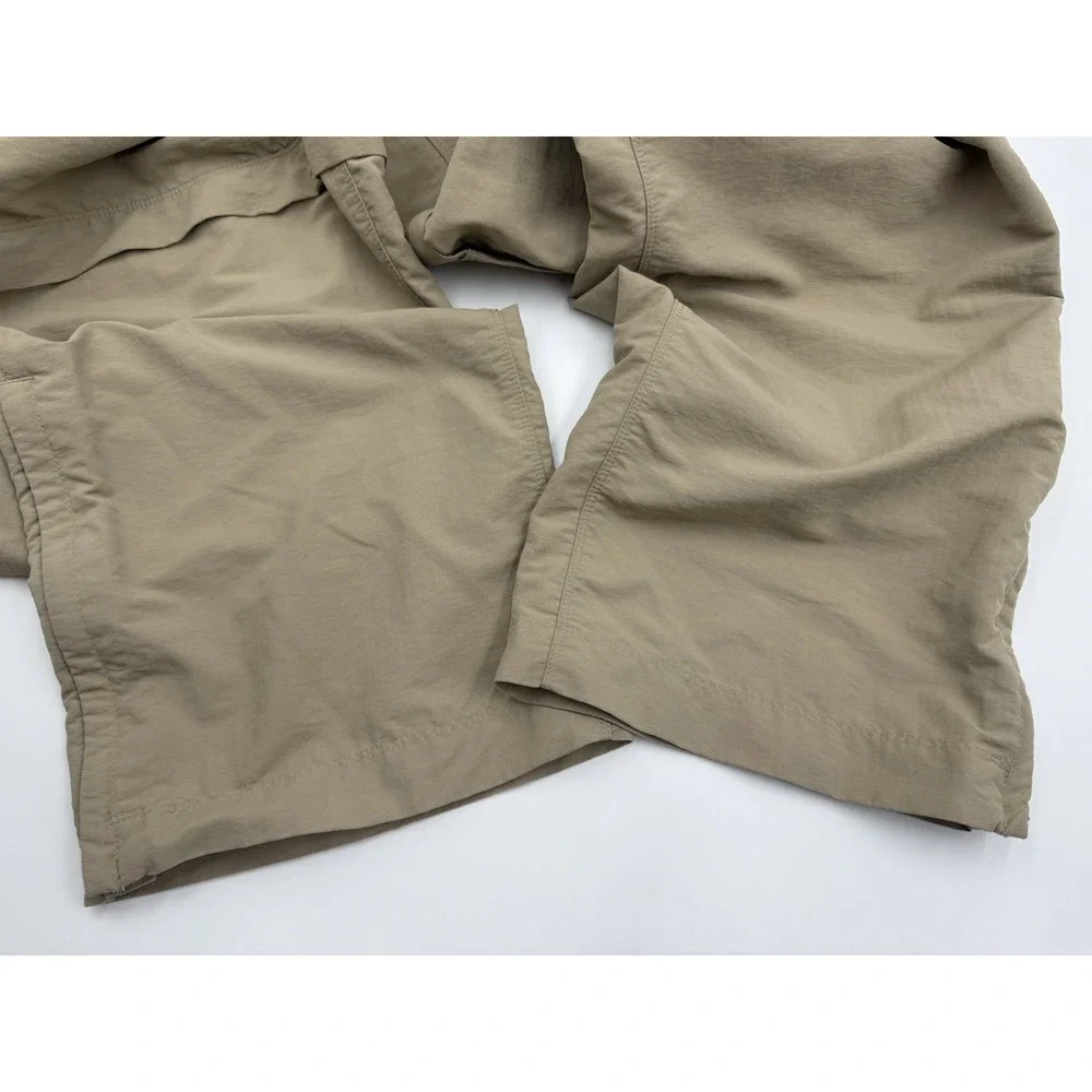 The North Face Size XL Khaki Convertible Pants‎ Zip Off & Red Plaid Shirt Outfit